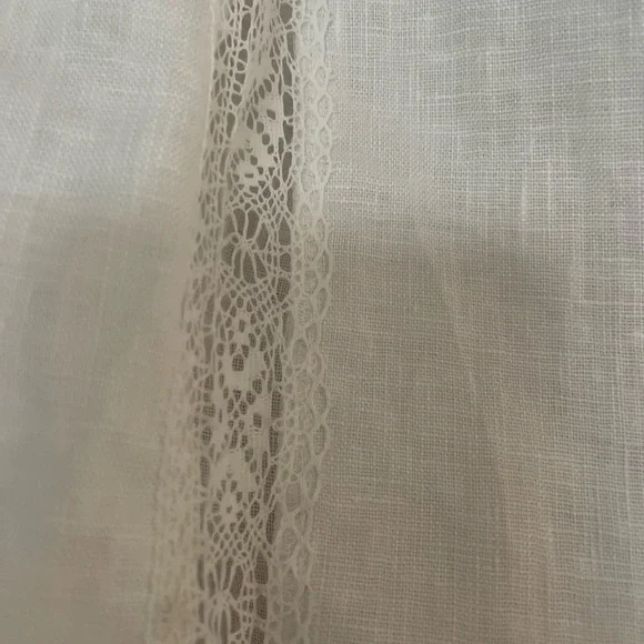 SOLD REFORMATION linen babydoll white long sleeve top - Picture 2 of 3